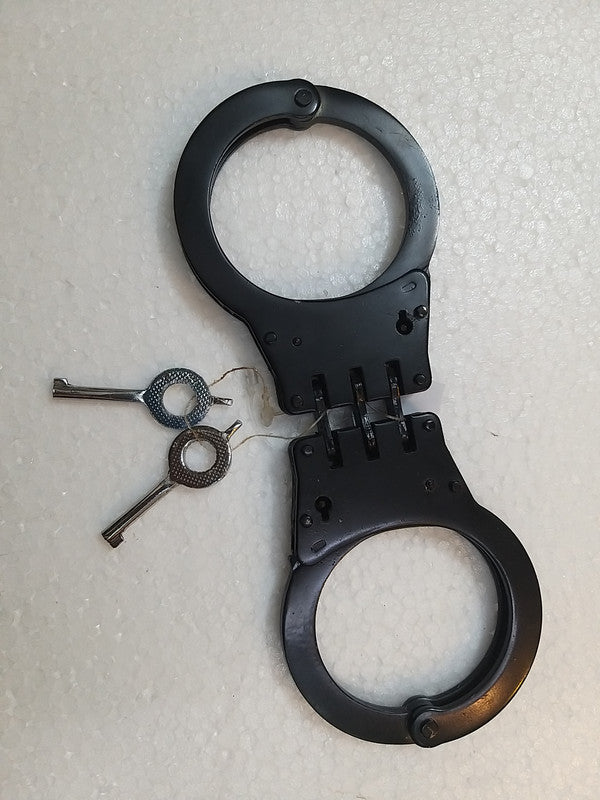 Solid Police Hand Cuff With 2 Keys (3610)
