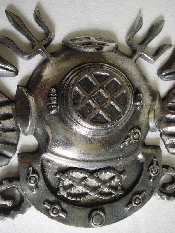 Marine Solid Navy Master Diver Plaque Deep Sea - DIVING HELMET Crests Badge (5116)