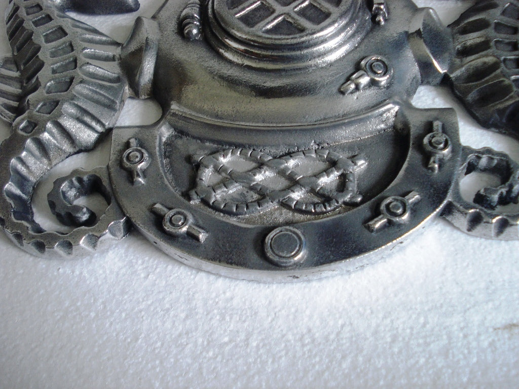 Marine Solid Navy Master Diver Plaque Deep Sea - DIVING HELMET Crests Badge (5116)