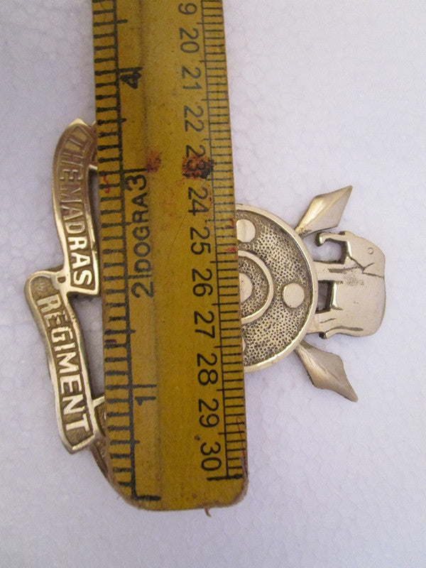 THE MADRAS REGIMENT Indian Police Military Navy Air Force CAST Safe Plaque Plate Crests Badge (714)