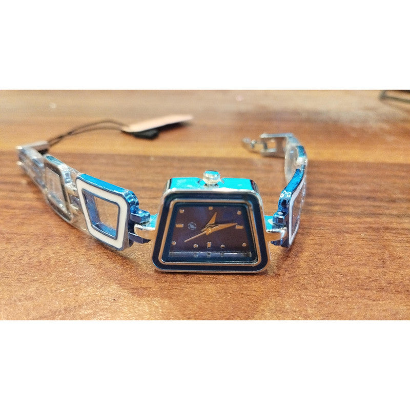 FASCION Executive Class Wrist Watch for Women Girls - Fashion Collection (9214)