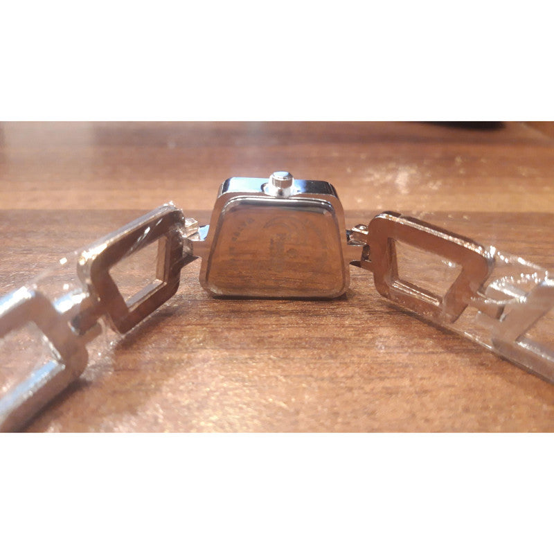 FASCION Executive Class Wrist Watch for Women Girls - Fashion Collection (9217)