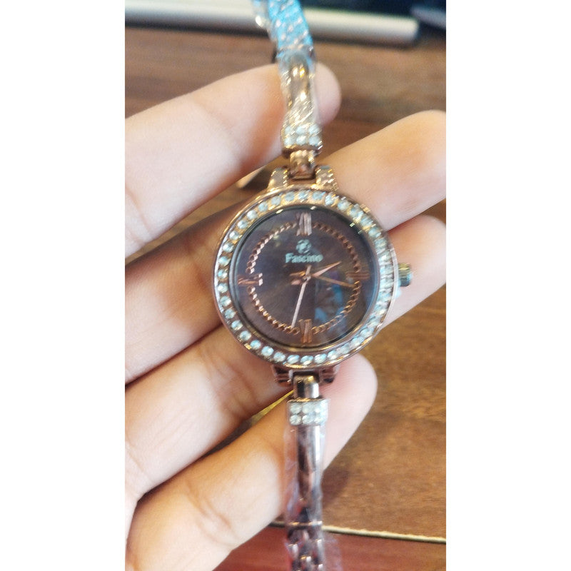 FASCION Executive Class Wrist Watch for Women Girls - Fashion Collection (9218)