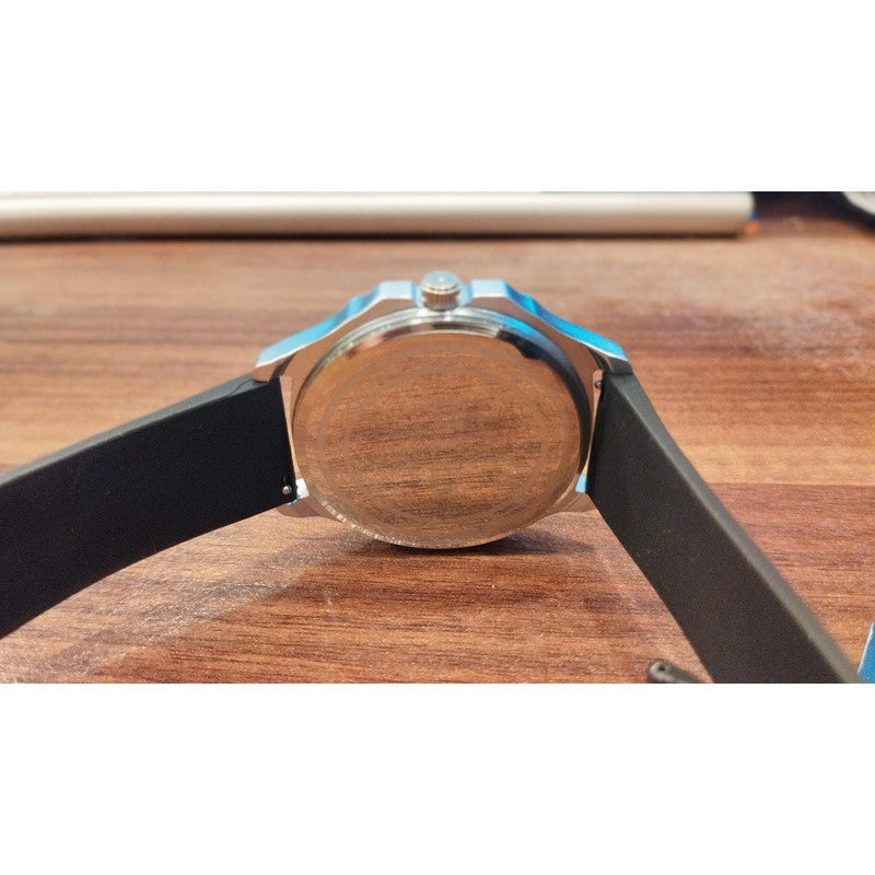 Executive Class Wrist Watch for Men - Fashion Collection (9230)