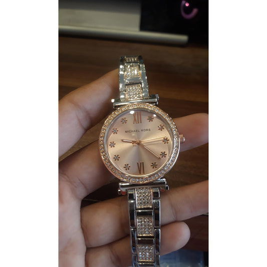 MICHAEL KORS Executive Class Wrist Watch for Women Girls - Fashion Collection (9270)