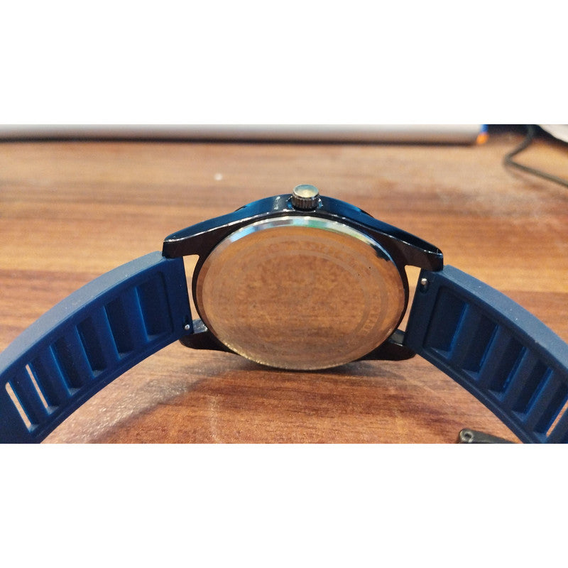 Executive Class Wrist Watch for Men - Fashion Collection (9195)