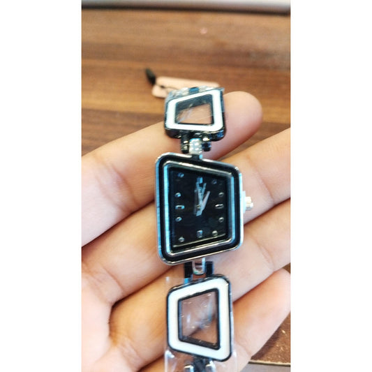FASCION Executive Class Wrist Watch for Women Girls - Fashion Collection (9216)