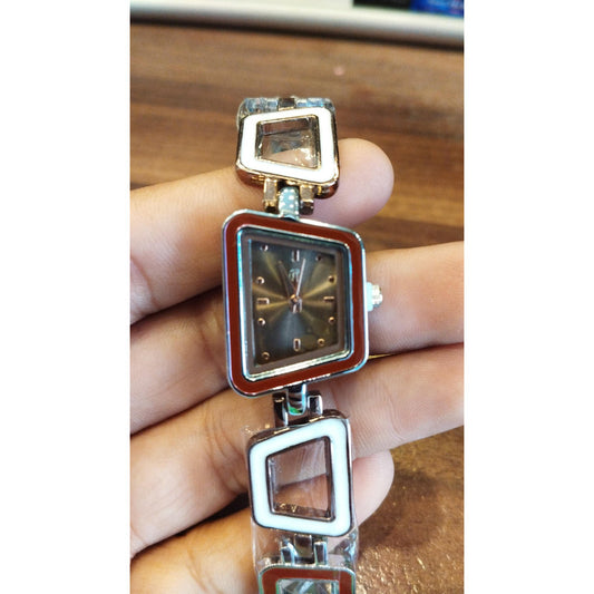 FASCION Executive Class Wrist Watch for Women Girls - Fashion Collection (9217)