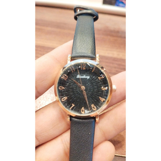 LICAIHONG Executive Class Wrist Watch for Women Girls - Fashion Collection (9236)