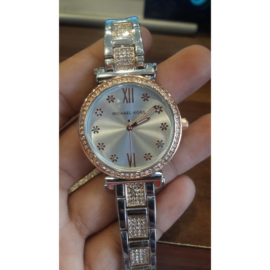 MICHAEL KORS Executive Class Wrist Watch for Women Girls - Fashion Collection (9271)